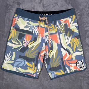Howler Bros Hybrid Board Shorts Tropical Print Men’s 36 Surf Swim